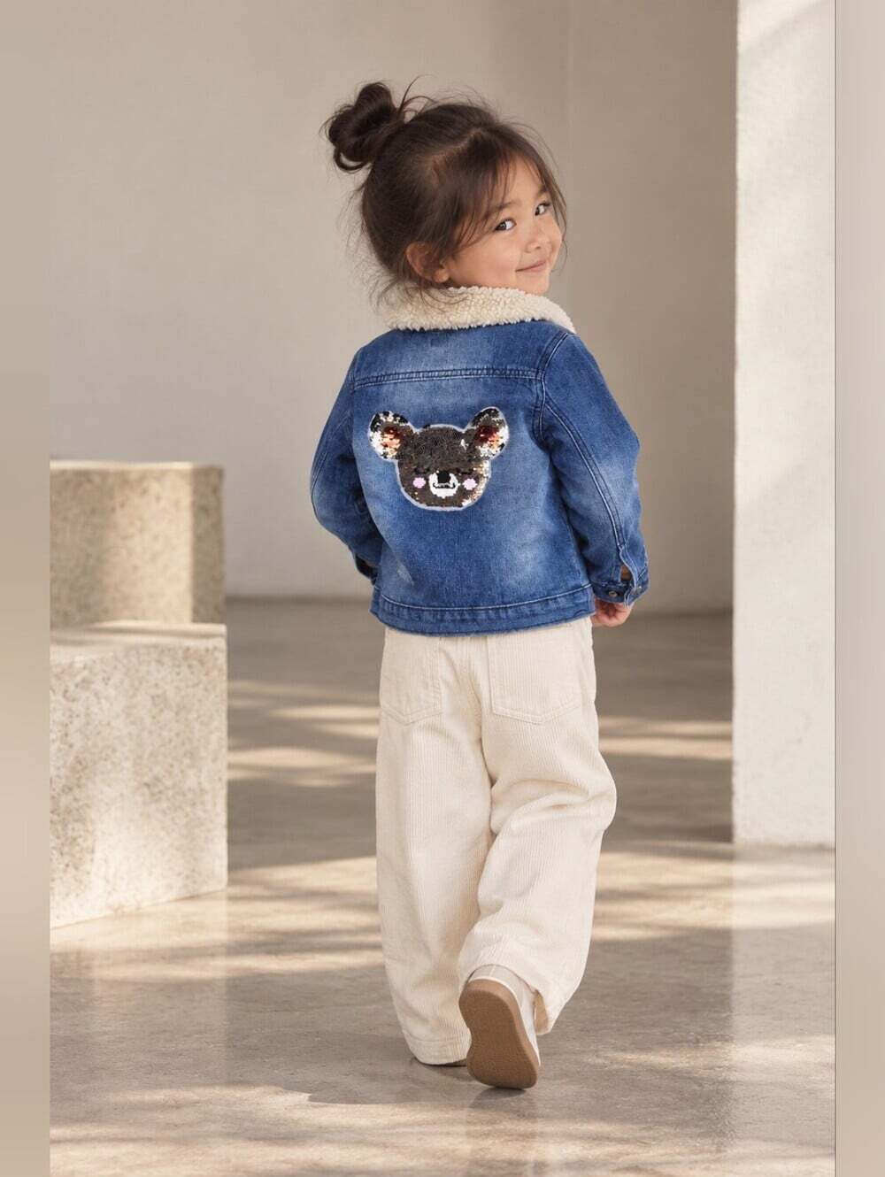 Deux Par Deux Girls Denim Jacket Size 3 Koala Flip Sequin Sherpa Collar